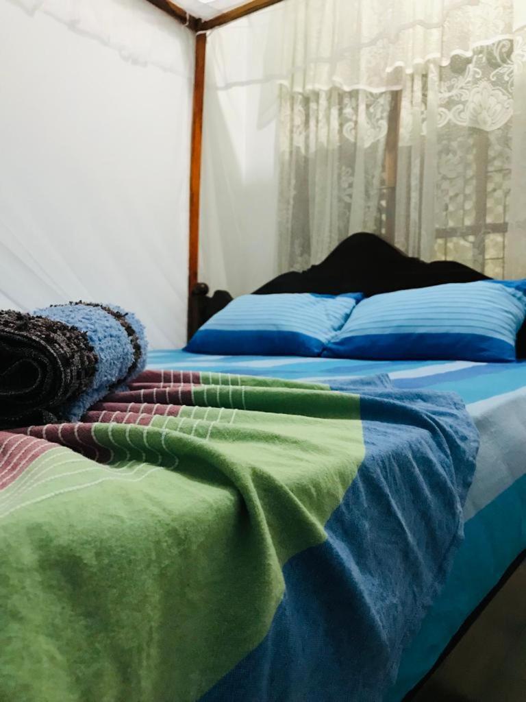 Nethmi Homestay & Restaurant 탕갈레 외부 사진