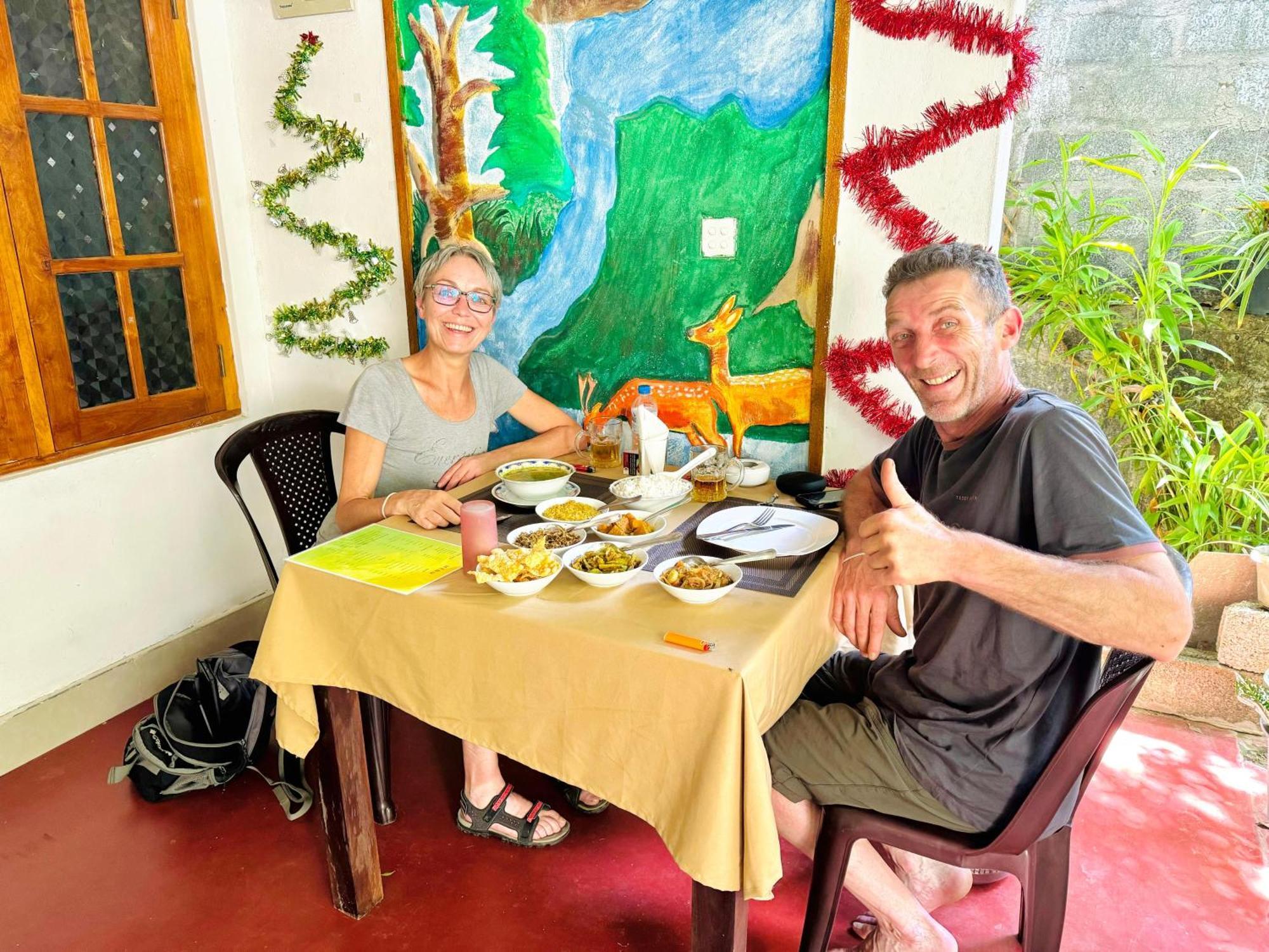 Nethmi Homestay & Restaurant 탕갈레 외부 사진