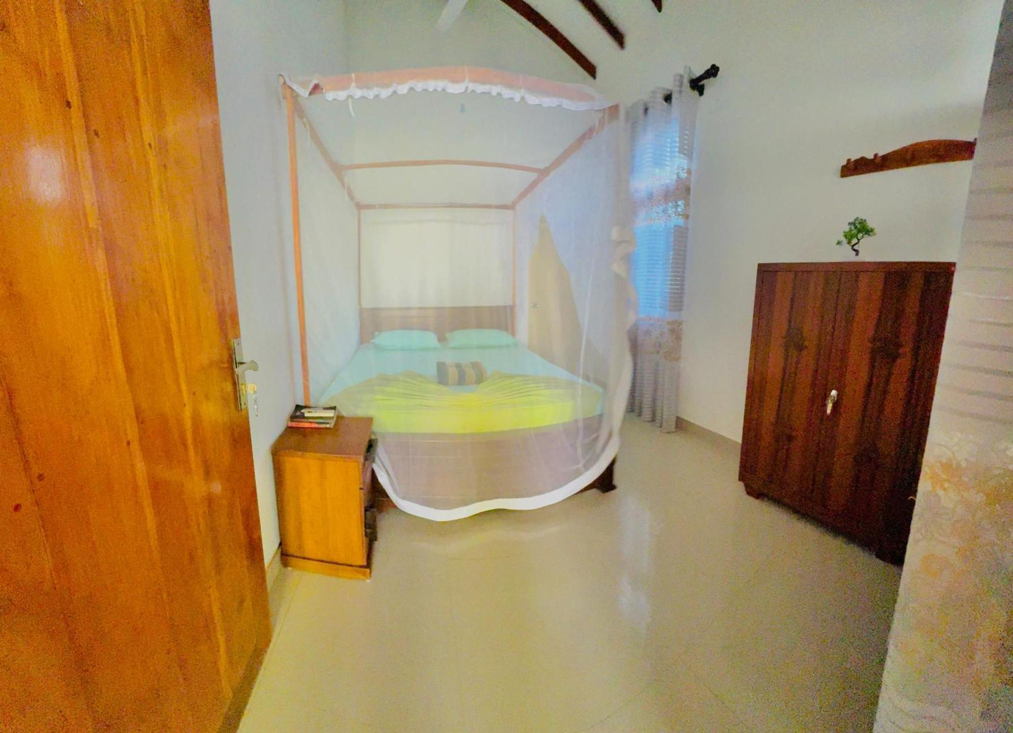 Nethmi Homestay & Restaurant 탕갈레 객실 사진
