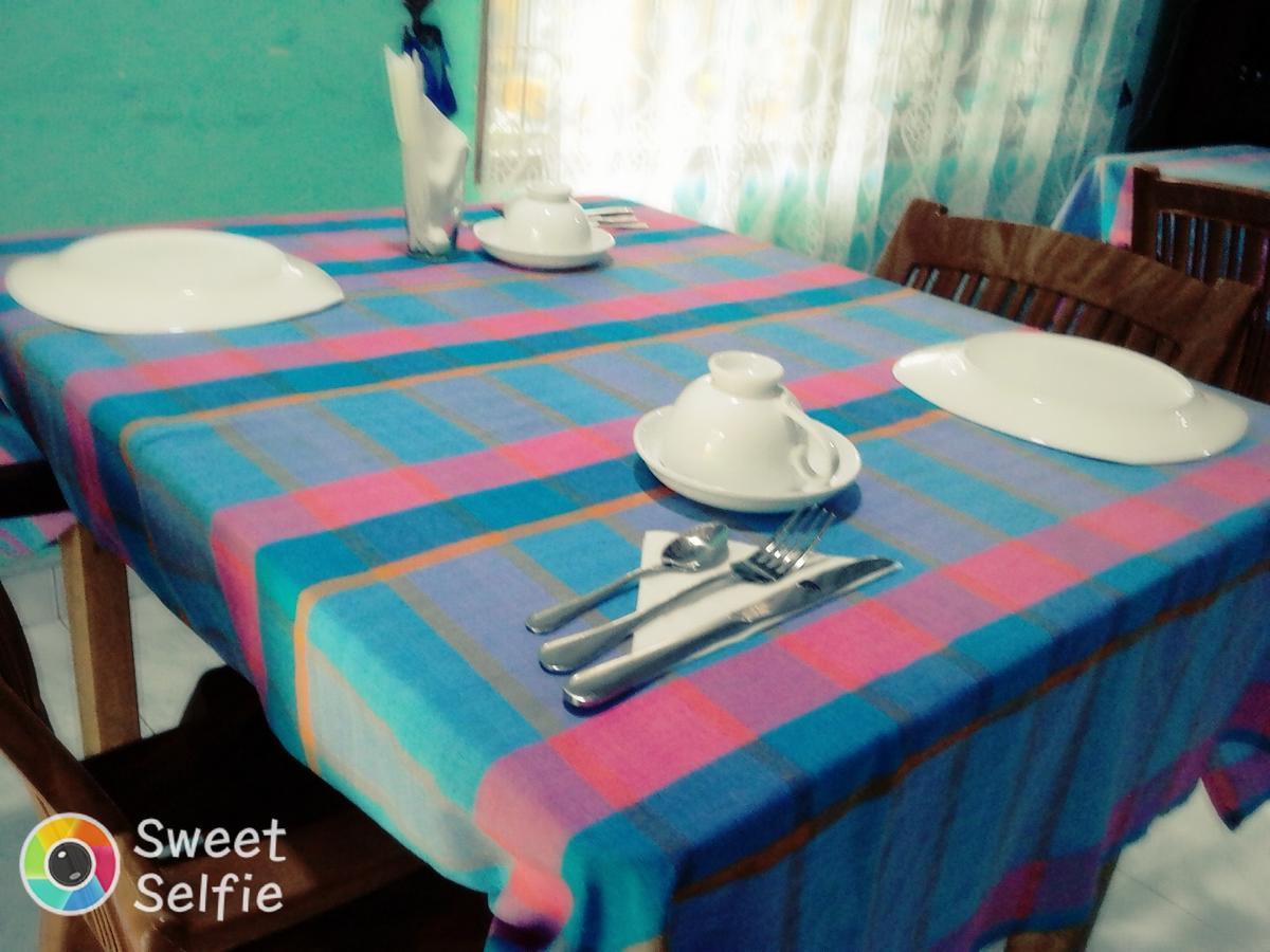 Nethmi Homestay & Restaurant 탕갈레 외부 사진