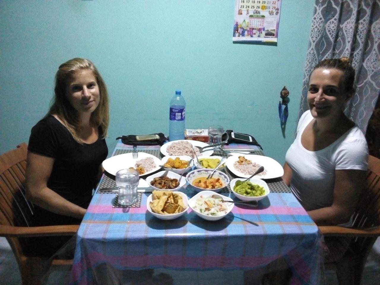 Nethmi Homestay & Restaurant 탕갈레 외부 사진